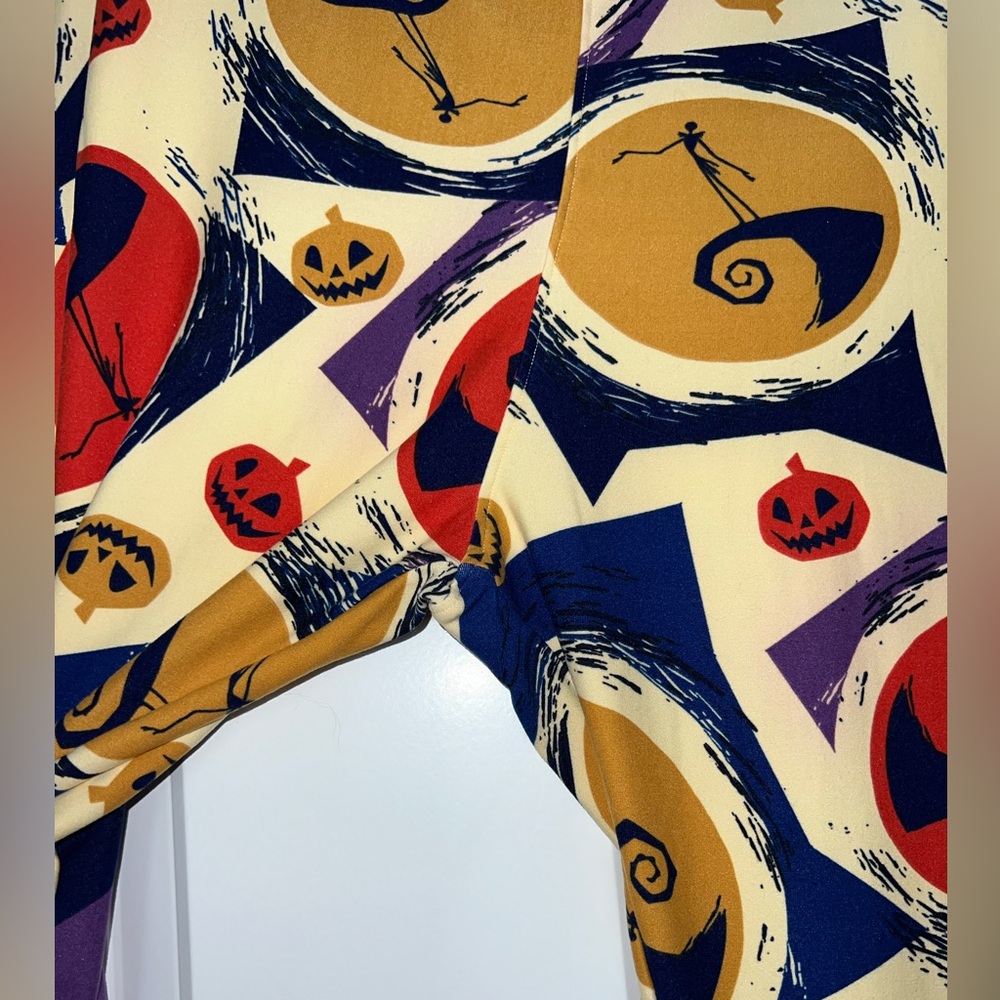 LuLaRoe butter soft leggings Disney Nightmare Before Christmas size T&C XL XXL - Picture 2 of 7